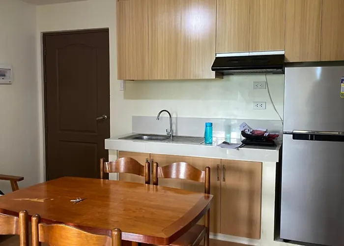 2 Bedroom- One Oasis Apartment *