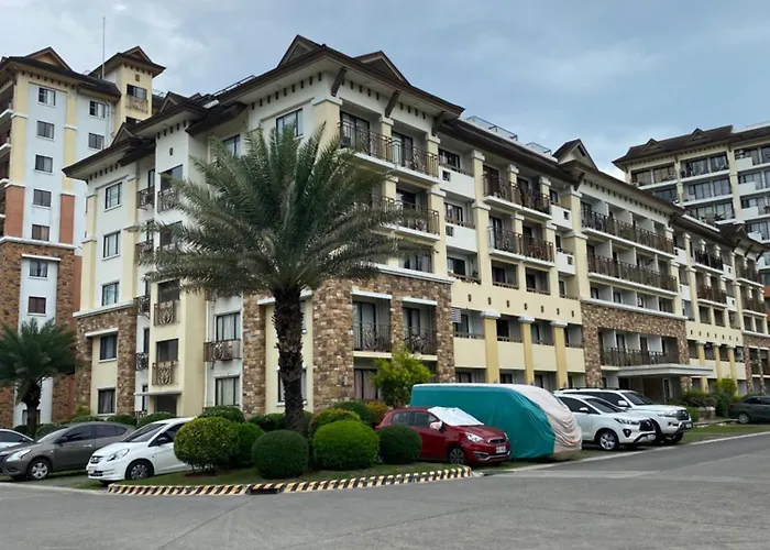 2 Bedroom- One Oasis Apartment